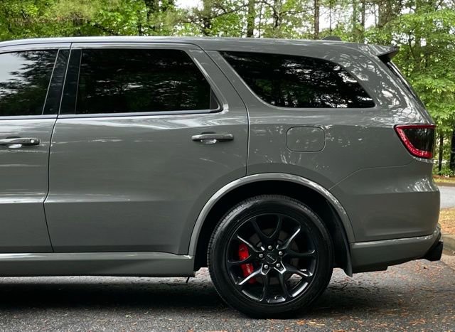 Used 2022 Dodge Durango SRT w/ Technology Group AWD/4WD image 5