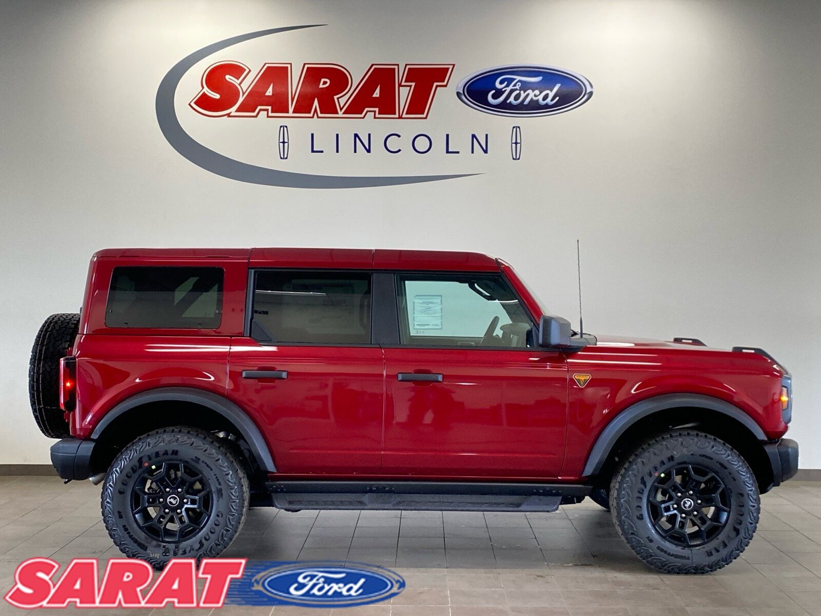 New 2026 Ford Bronco Badlands AWD/4WD image 8