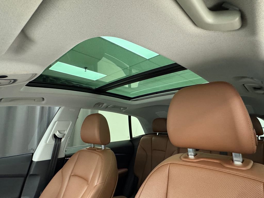 Used 2022 Audi Q8 Premium Plus image 35