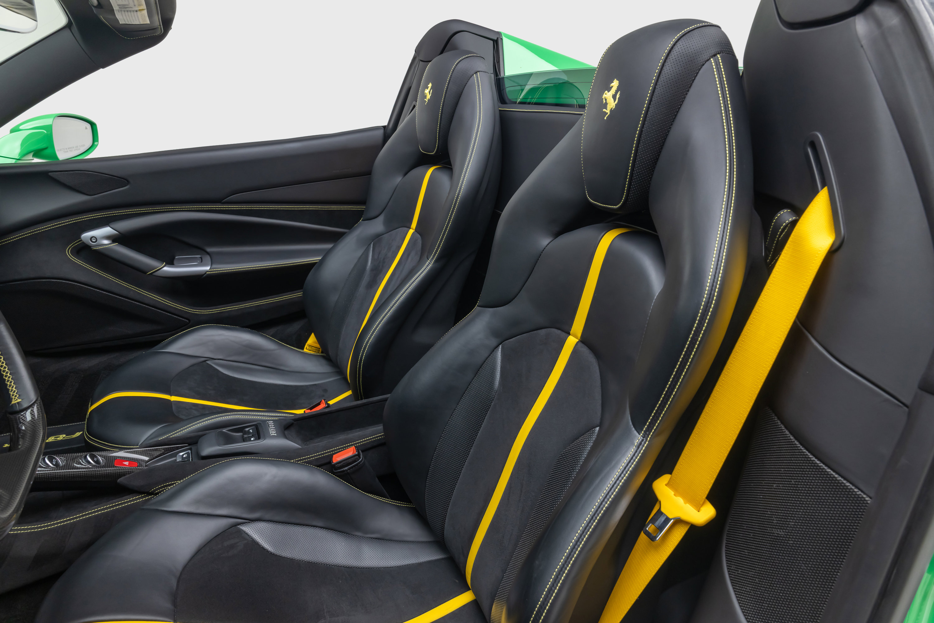 Certified 2023 Ferrari F8 Tributo RWD image 69