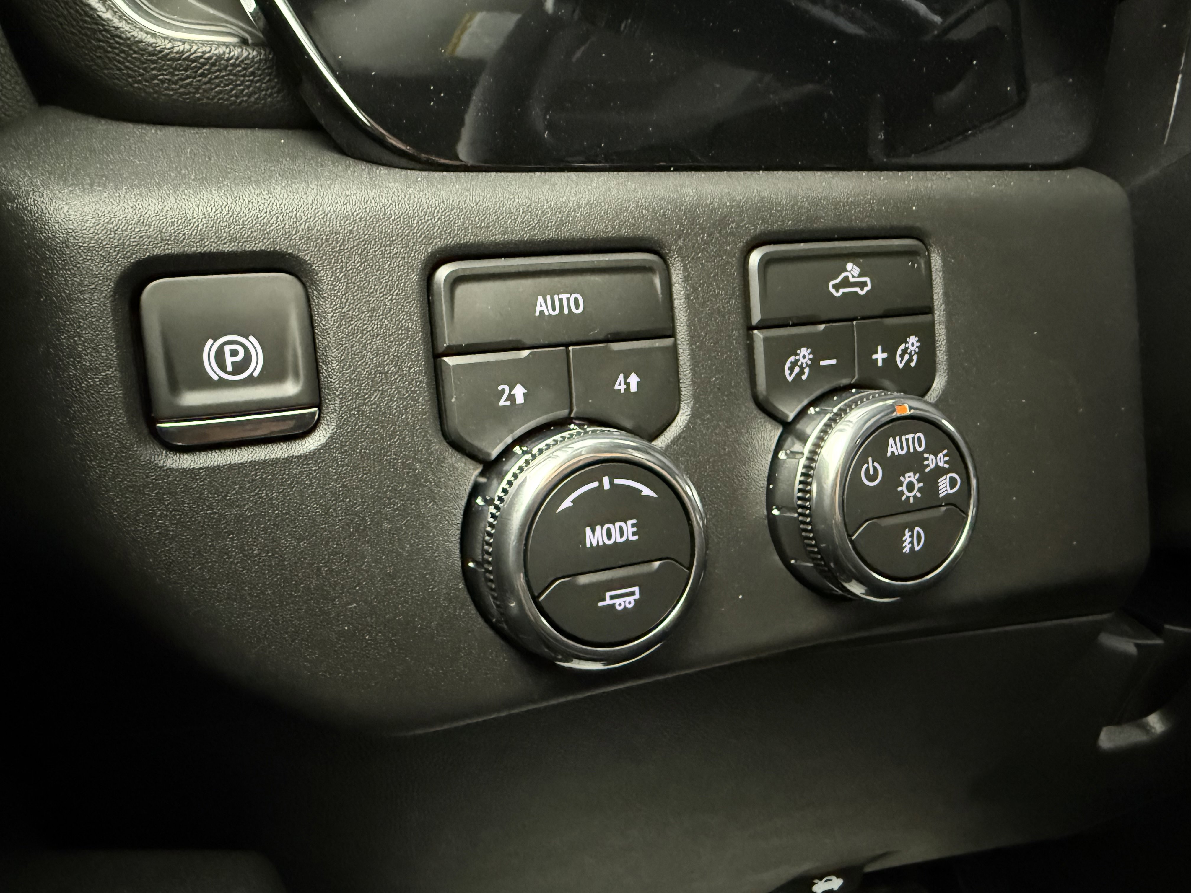 New 2026 GMC Sierra 1500 Elevation image 24