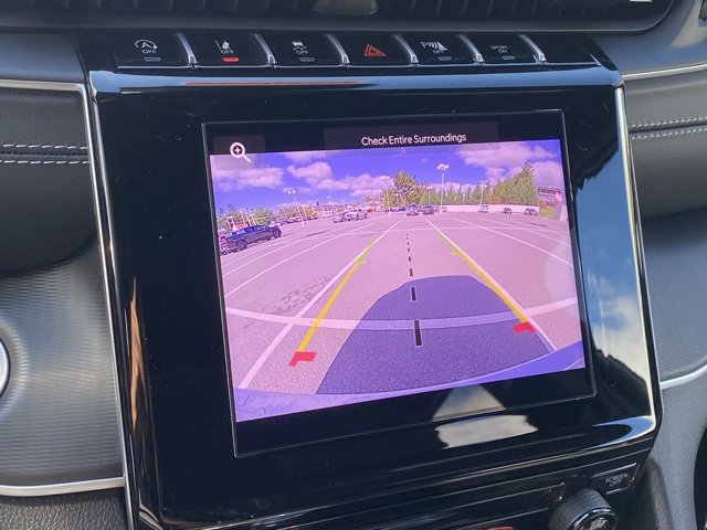 New 2025 Jeep Grand Cherokee 4WD image 3