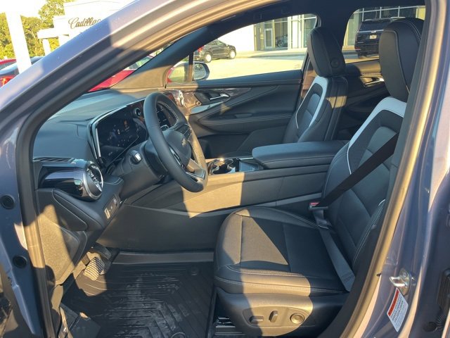 New 2025 Chevrolet Blazer EV LT image 16