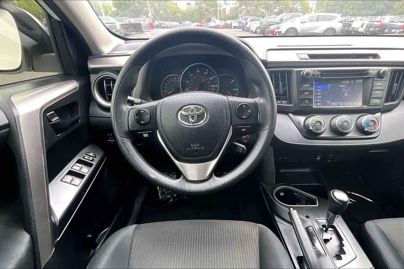 Used 2016 Toyota RAV4 LE AWD/4WD image 5