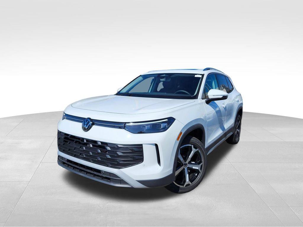 New 2026 Volkswagen Tiguan SE AWD/4WD image 3