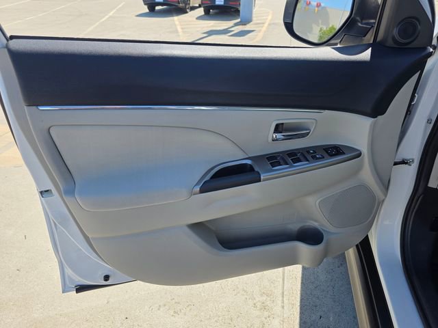 Used 2018 Mitsubishi Outlander Sport ES FWD image 18