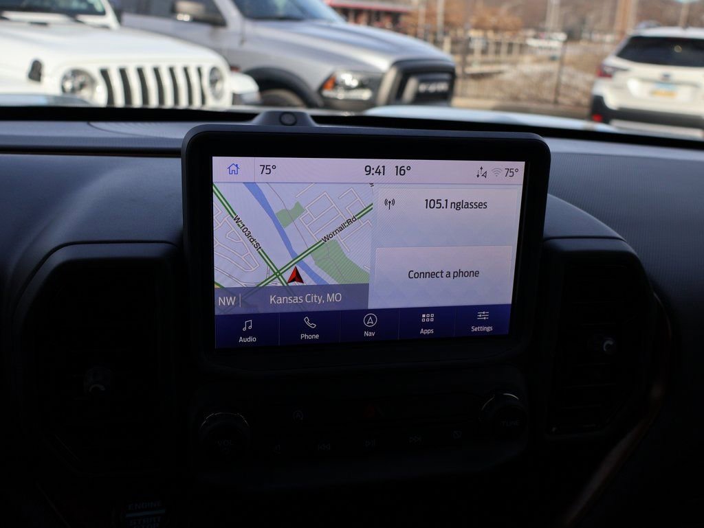 Used 2024 Ford Bronco Sport Outer Banks w/ Tech Package image 21