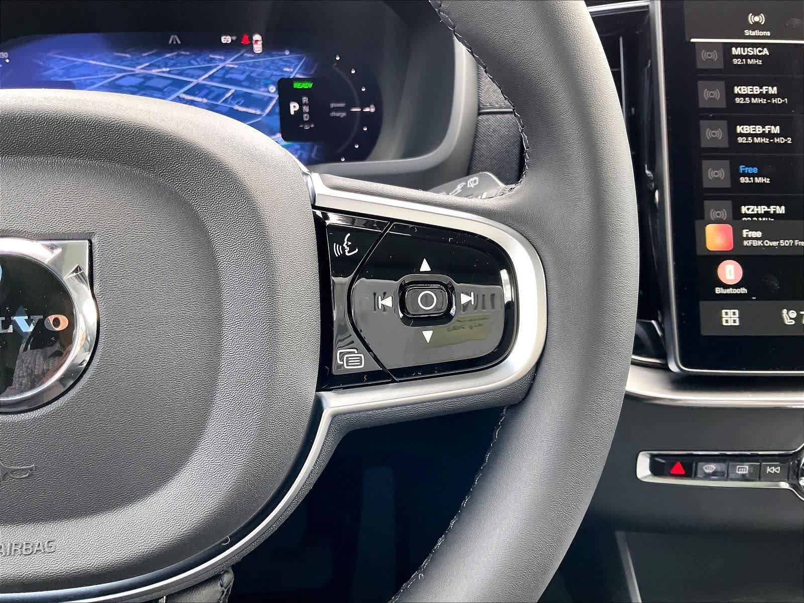 New 2026 Volvo XC90 T8 Ultra w/ Protection Package image 18