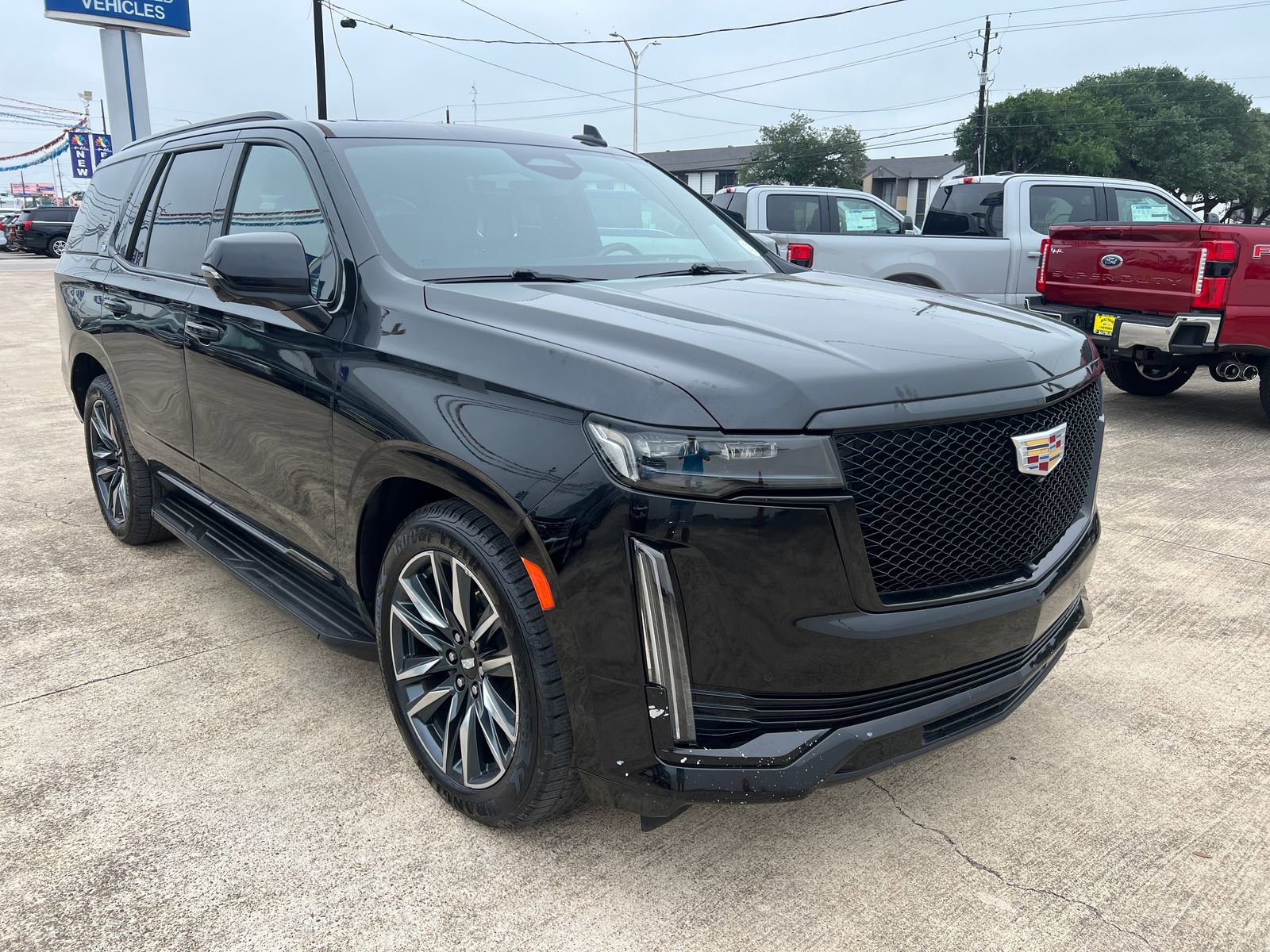 Used 2021 Cadillac Escalade Sport Platinum RWD image 1