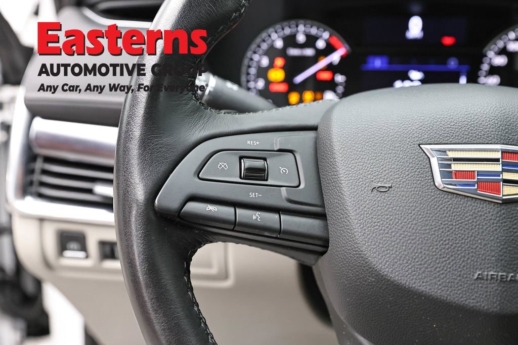 Used 2019 Cadillac XT4 Luxury AWD/4WD image 14