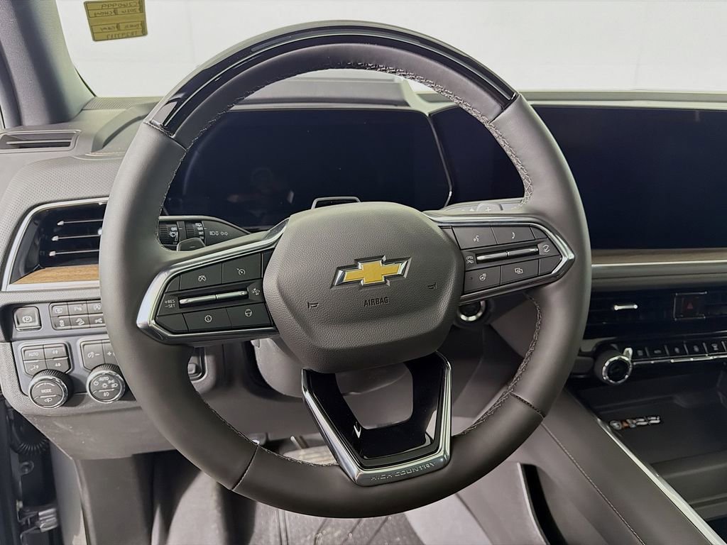 New 2026 Chevrolet Suburban High Country AWD/4WD image 12