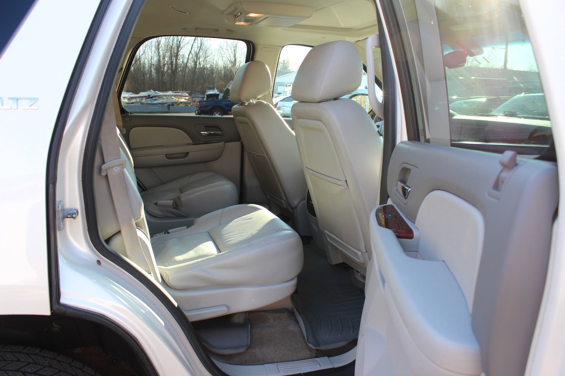 Used 2013 Chevrolet Tahoe LTZ image 42