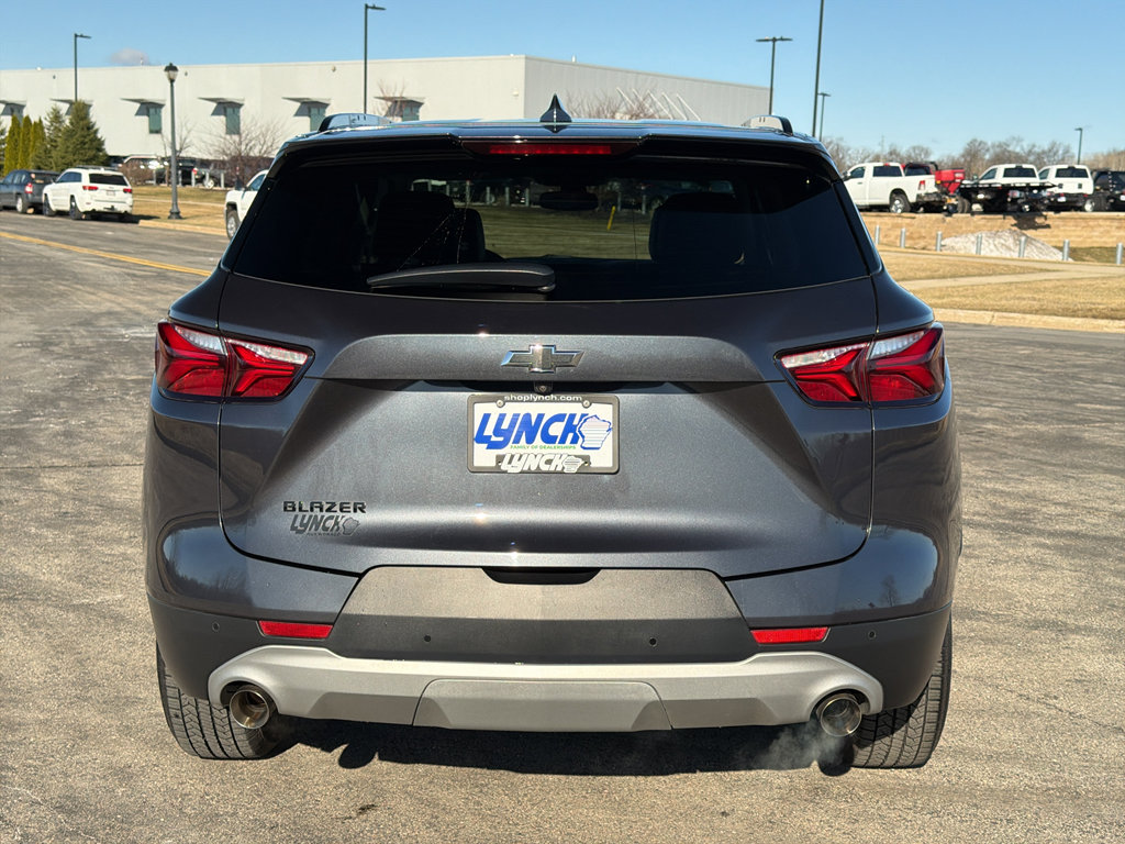 Used 2022 Chevrolet Blazer LT w/ LPO, Black Accent Package image 3