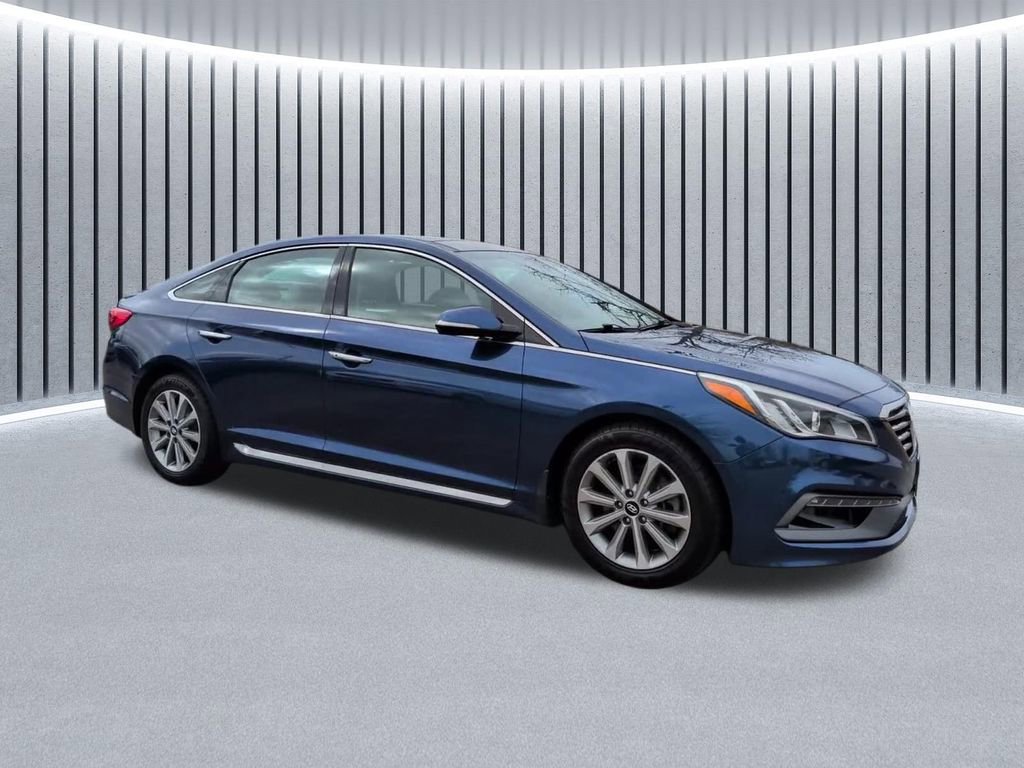 Used 2016 Hyundai Sonata Limited w/ Option Group 05 image 3