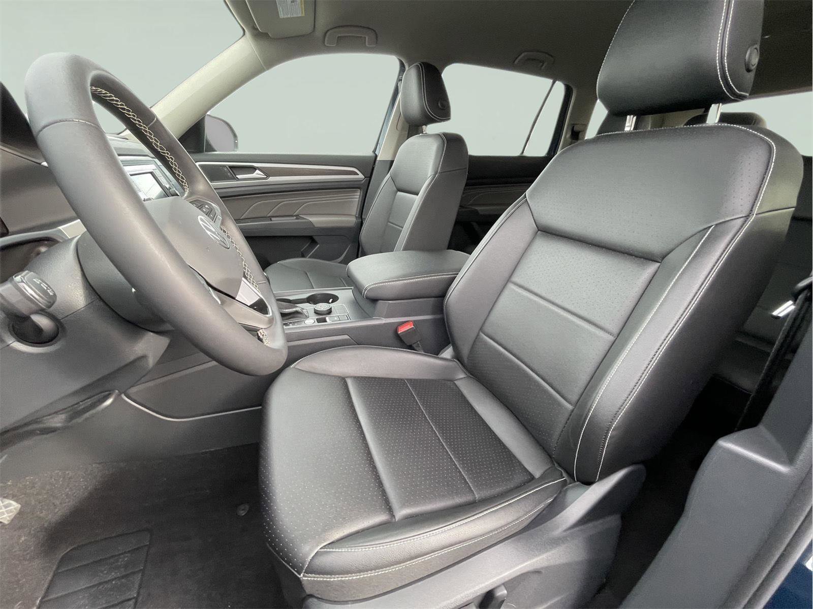 Used 2023 Volkswagen Atlas SE image 13
