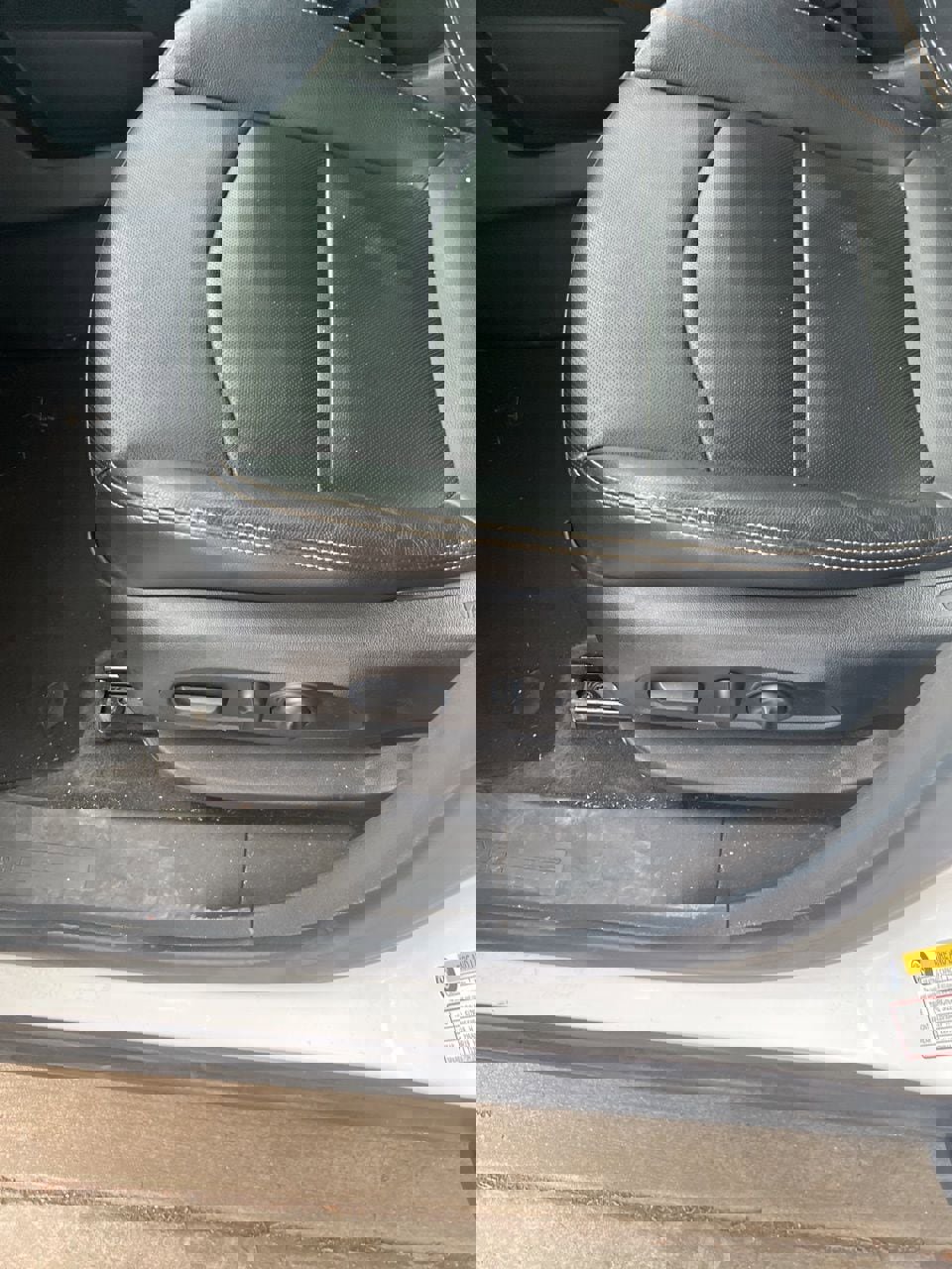 Used 2020 GMC Terrain SLT w/ Preferred Package image 10