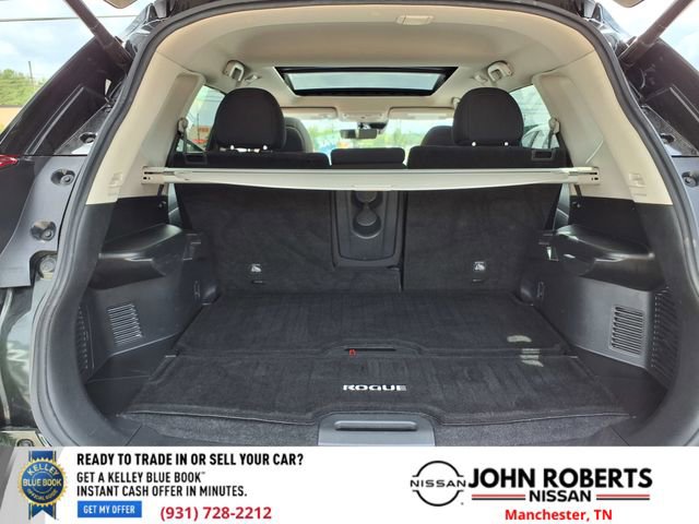 Used 2020 Nissan Rogue SV w/ Sun & Sound Touring Package FWD image 26