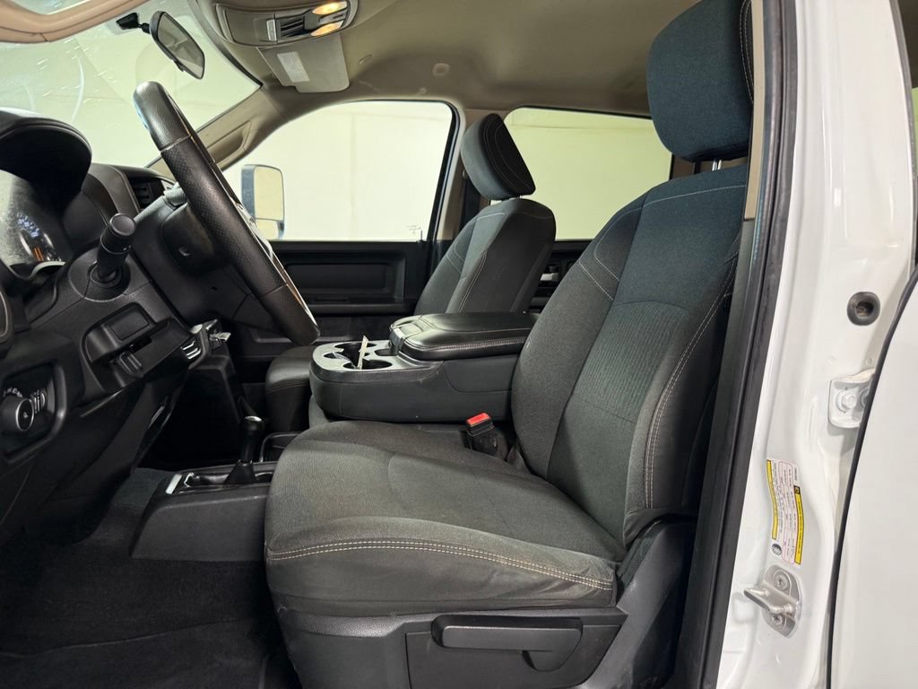 Used 2019 RAM 3500 Tradesman AWD/4WD image 9