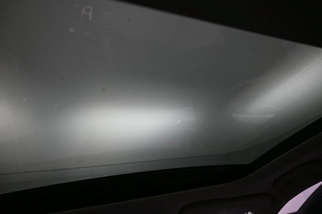 Used 2023 INFINITI QX50 Luxe w/ Accent Package FWD image 17