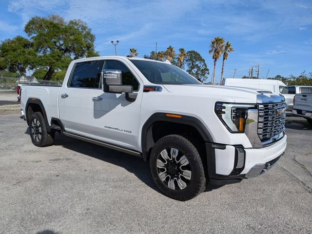New 2026 GMC Sierra 2500 Denali w/ Denali Reserve Package AWD/4WD image 3