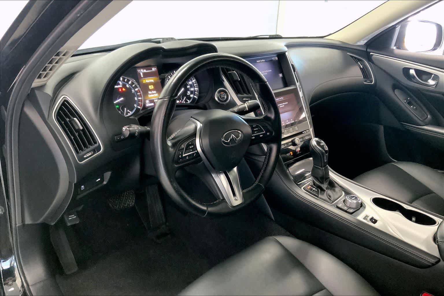 Used 2020 INFINITI Q50 Luxe AWD/4WD image 2