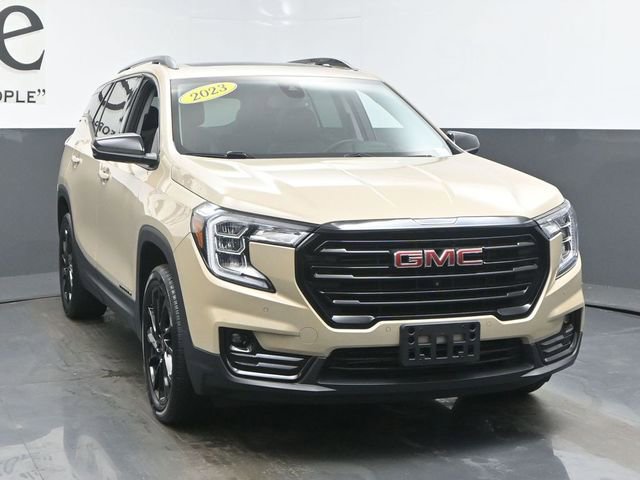 Used 2023 GMC Terrain SLT w/ Infotainment Package II image 50