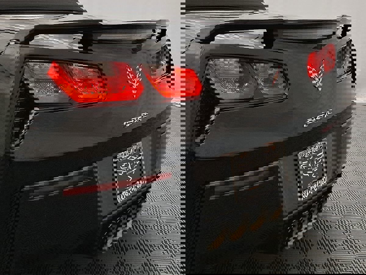 Used 2018 Chevrolet Corvette Stingray Convertible w/ 1LT image 12