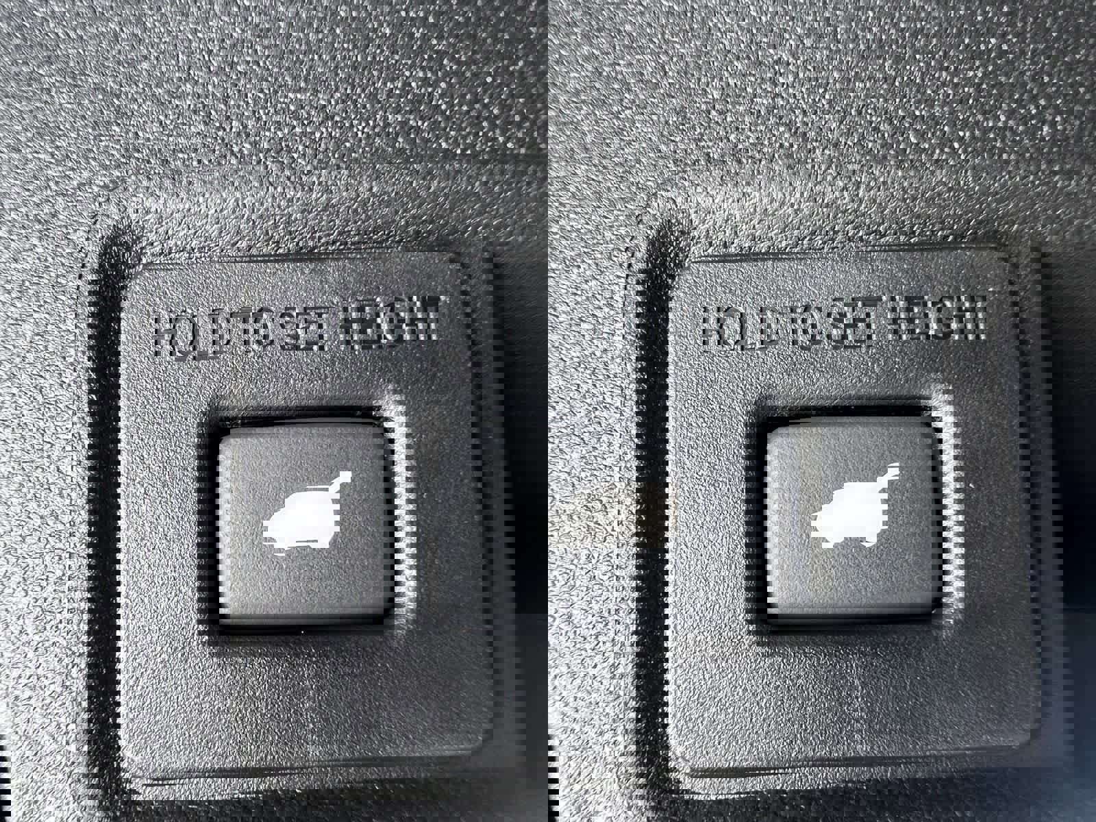 Used 2025 Acura RDX SH-AWD w/ Advance Package image 34