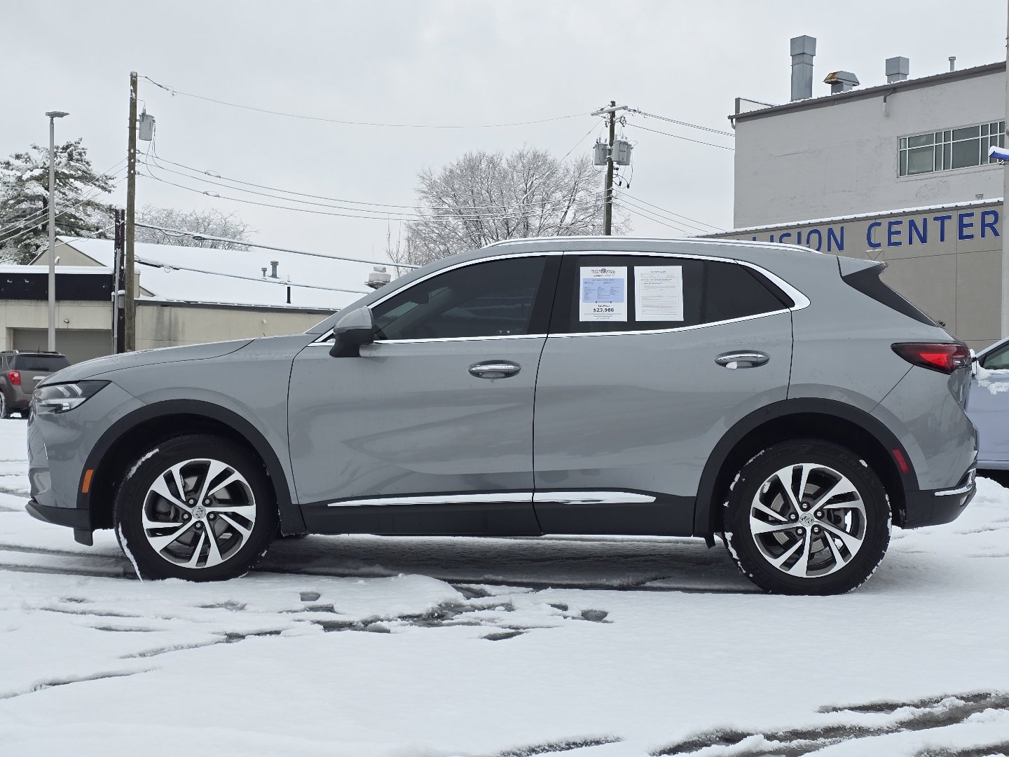 Used 2023 Buick Envision Essence image 21