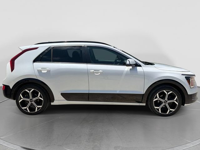 Used 2023 Kia Niro EX Touring FWD image 34