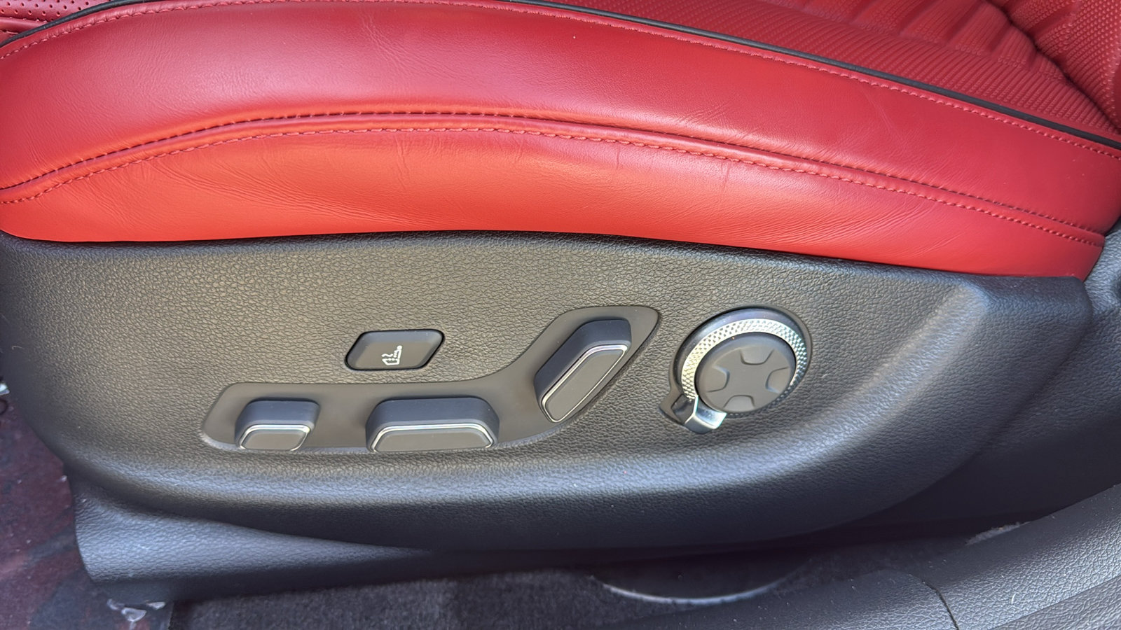 Used 2023 Genesis G80 3.5T Sport image 12