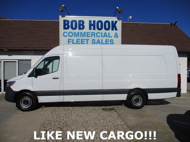 Used 2024 Mercedes-Benz Sprinter 2500 image 28
