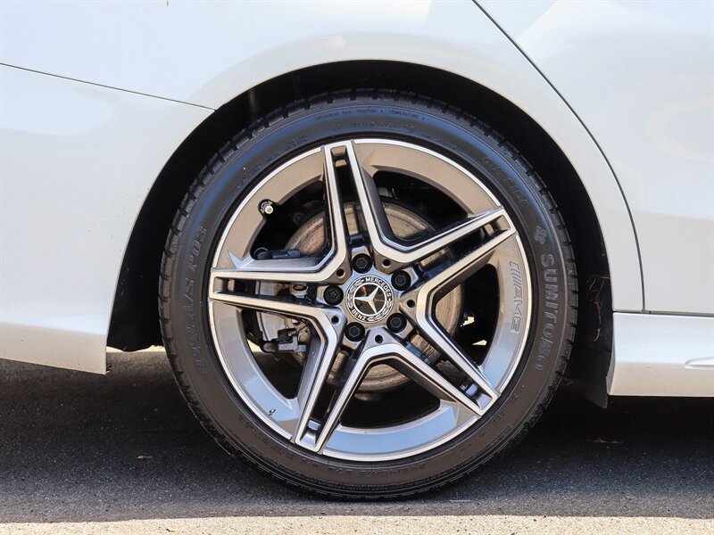 Used 2021 Mercedes-Benz C 300 Sedan image 15
