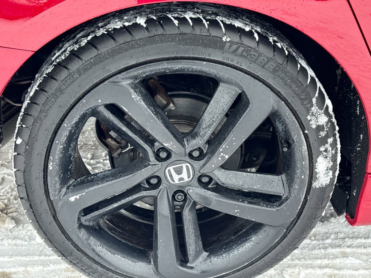 Used 2019 Honda Accord Sport image 9