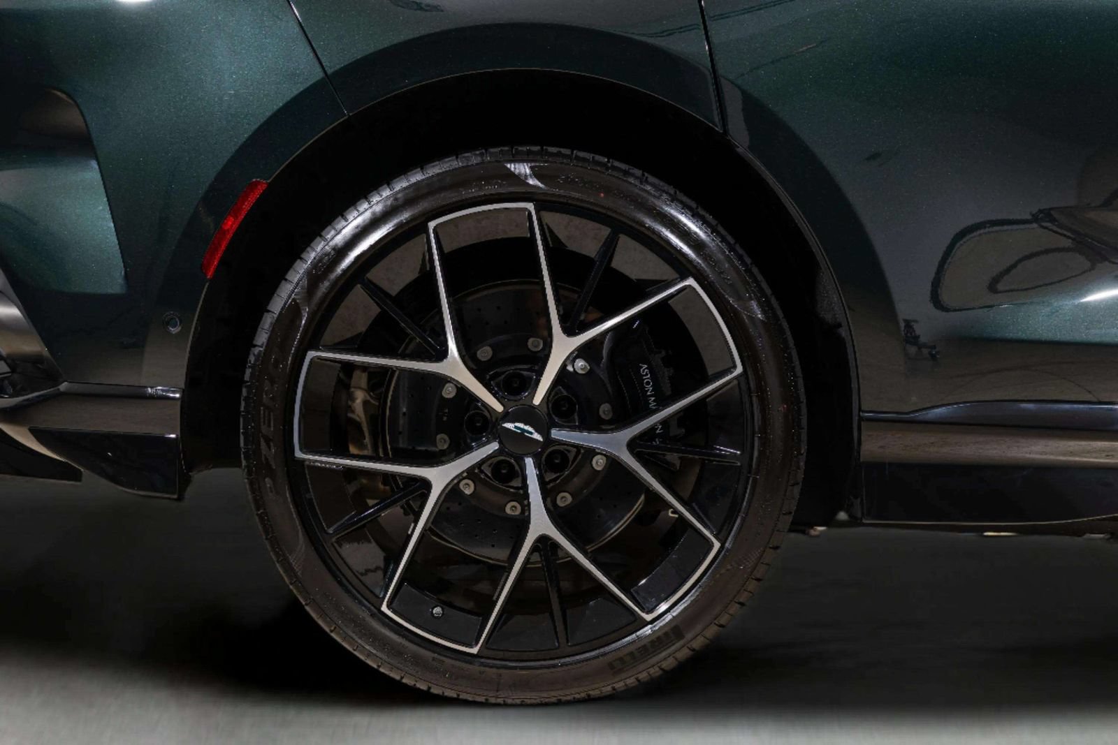 New 2026 Aston Martin DBX 707 AWD/4WD image 41