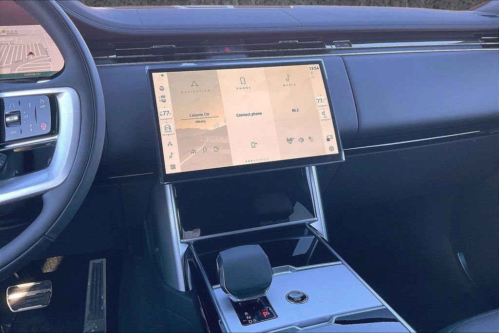 New 2026 Land Rover Range Rover SE image 6