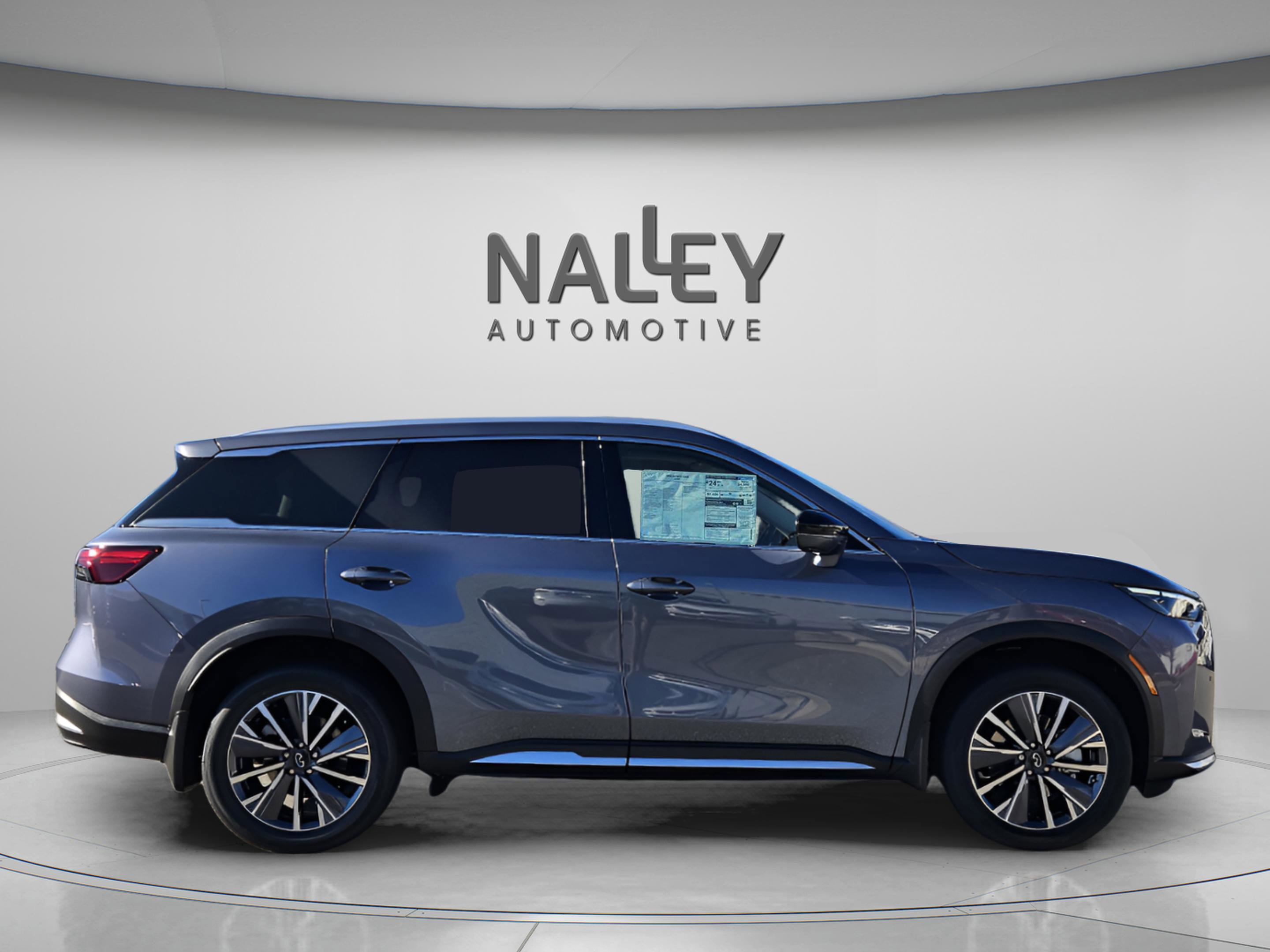 New 2026 INFINITI QX60 Luxe image 6