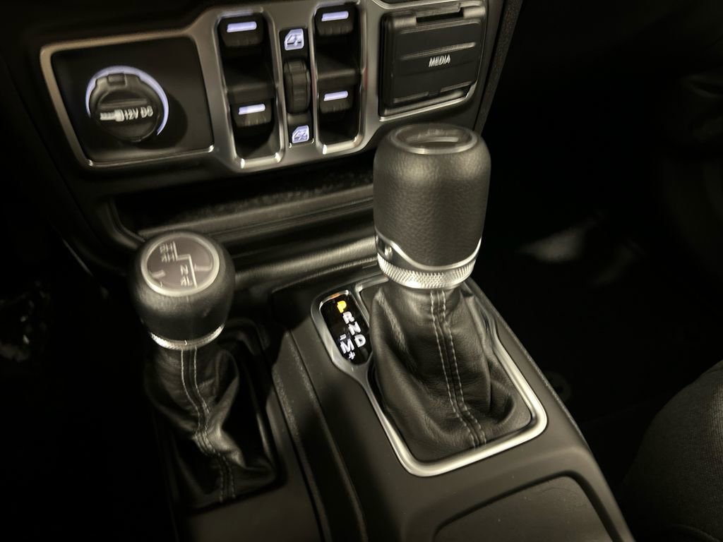 New 2026 Jeep Gladiator Sport image 24
