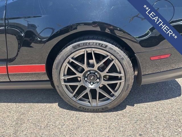 Used 2011 Ford Mustang Shelby GT500 w/ SVT Performance Pkg RWD image 4