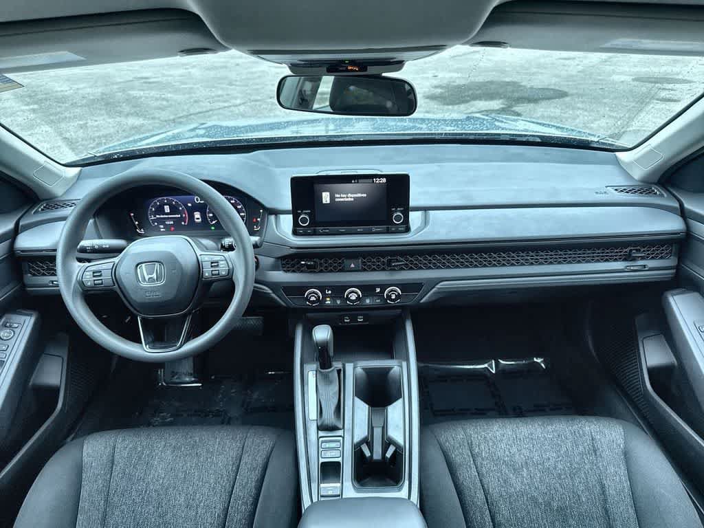 Used 2025 Honda Accord LX image 24