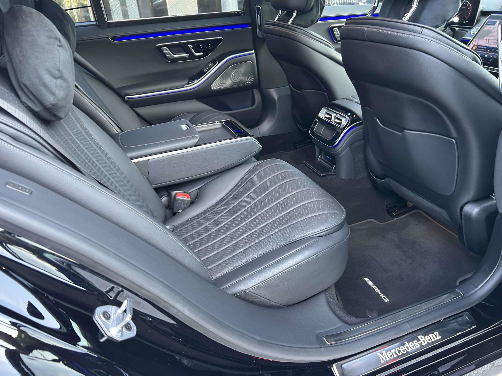 Used 2023 Mercedes-Benz S 500 4MATIC image 43
