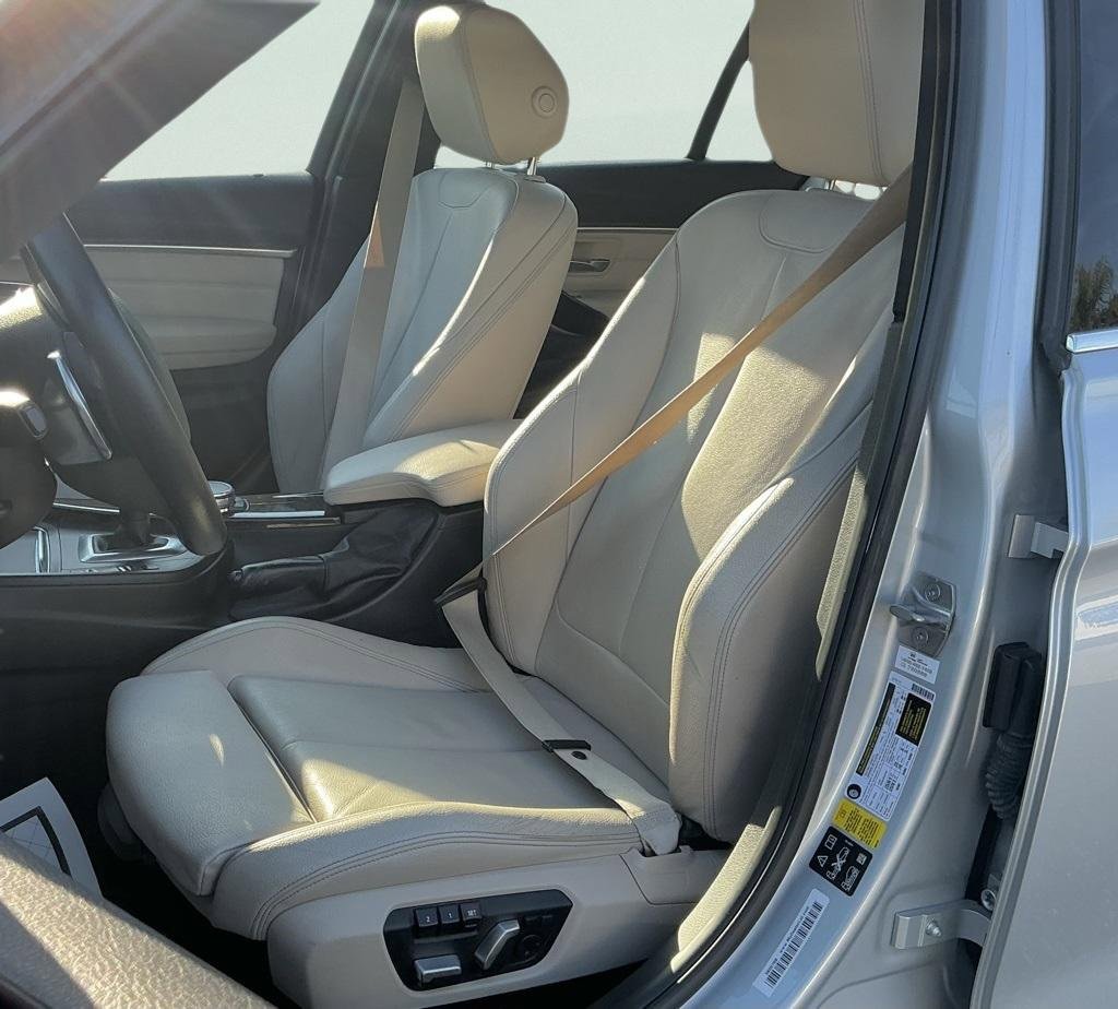 Used 2016 BMW 328i xDrive Wagon image 32