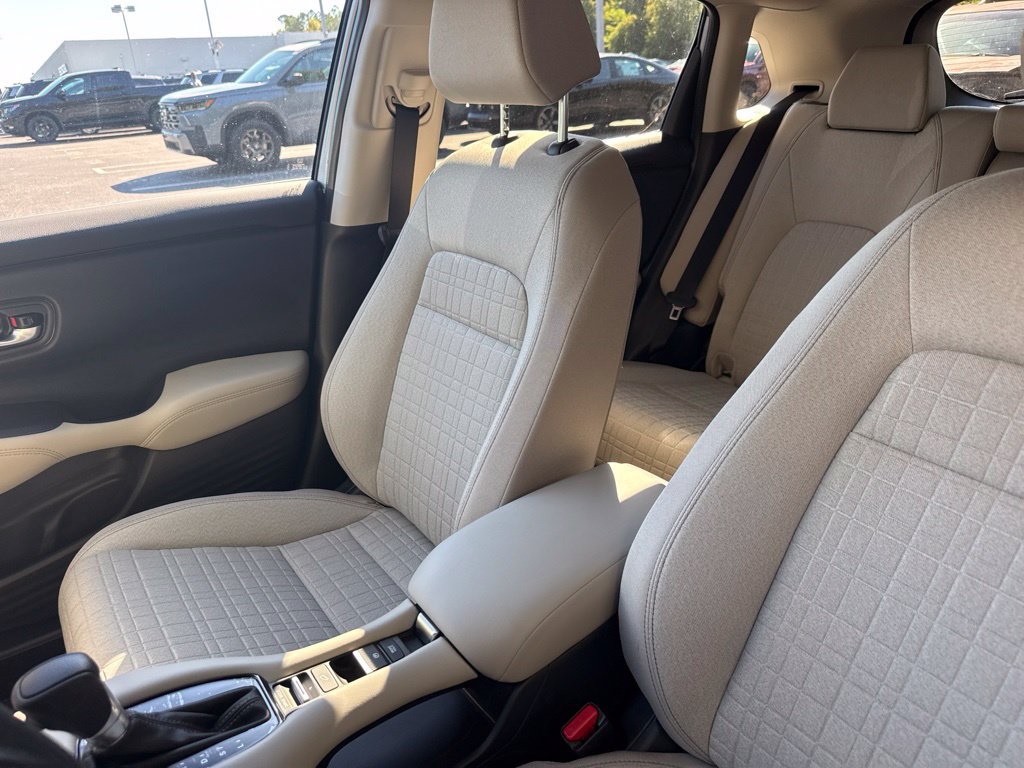 New 2027 Honda HR-V LX image 22