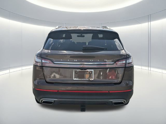 Used 2022 Lincoln Nautilus FWD w/ Premium Package image 7