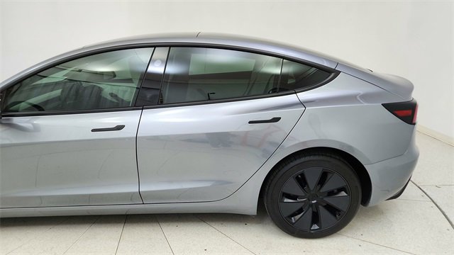 Used 2025 Tesla Model 3 Long Range image 11