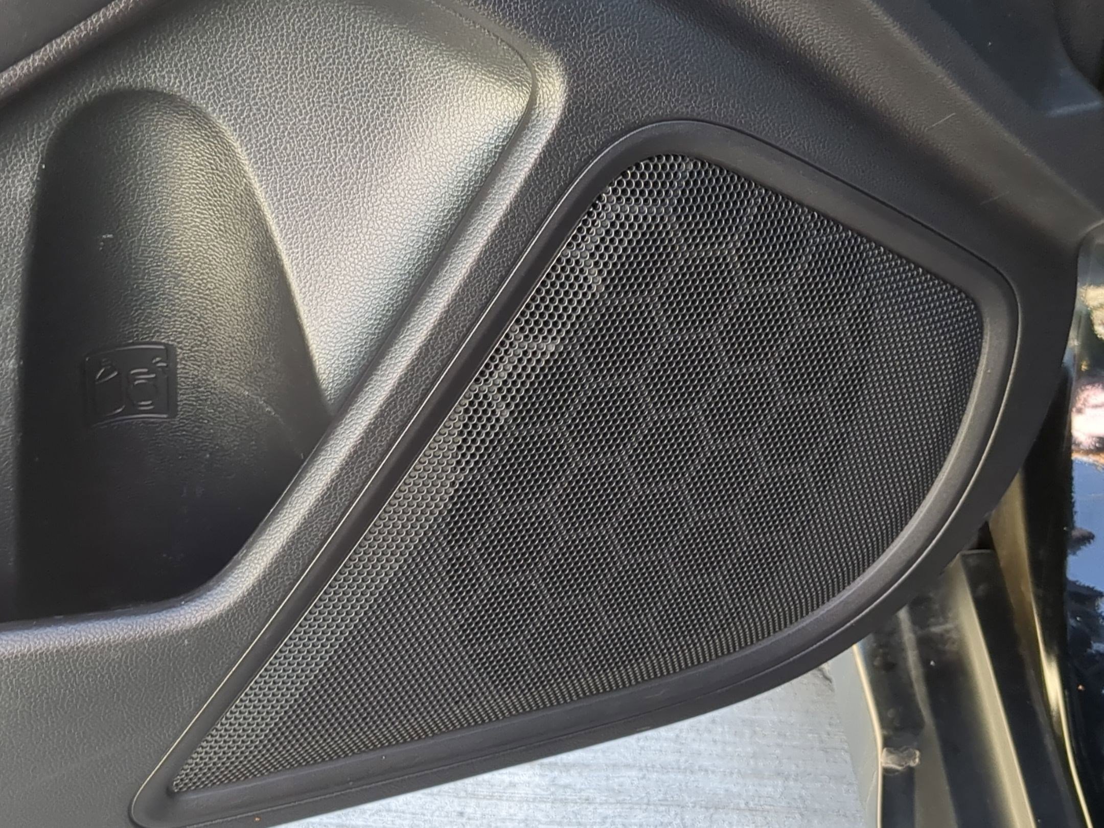 Used 2023 Subaru Outback 2.5i image 15