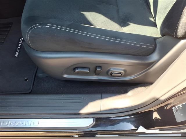 Used 2020 Nissan Murano SV image 18