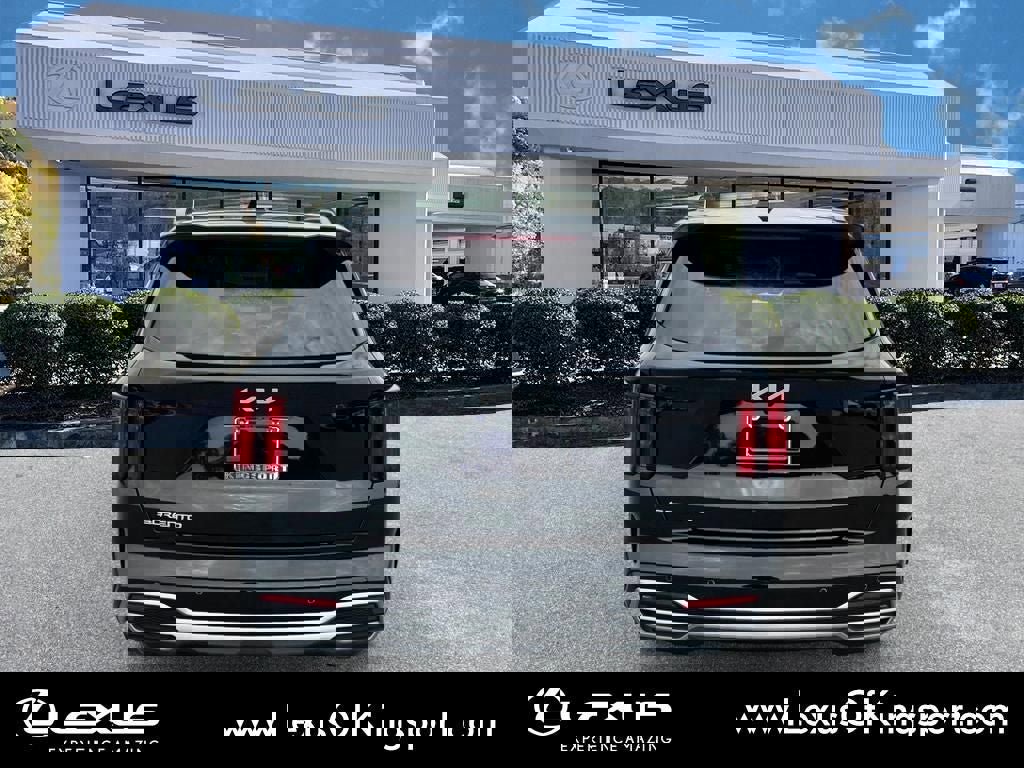 Used 2023 Kia Sorento SX image 4