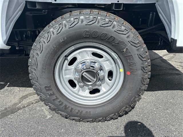 New 2026 Ford F250 XL w/ XL Off-Road Package image 14