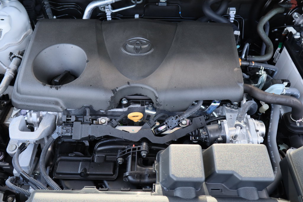 Used 2025 Toyota RAV4 Limited w/ Advanced Technology Package FWD image 32